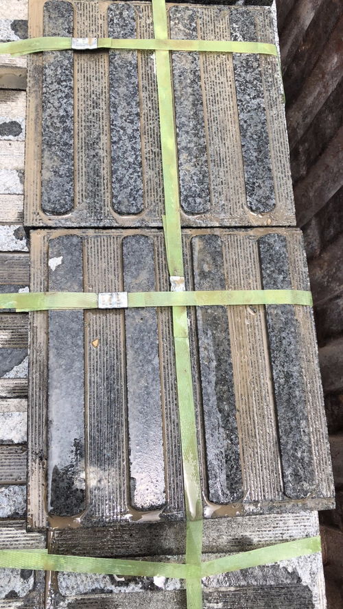 永吉廣西鐘山青高側石否要返工了可使毛面和不規則表面的石材恢復