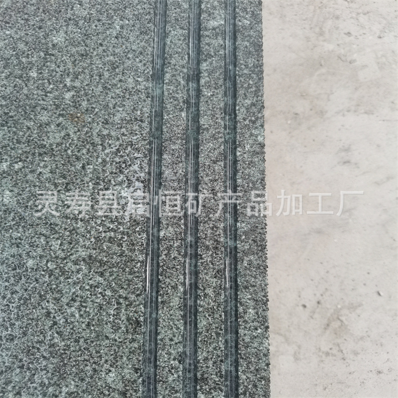 批發河北森林綠花崗巖 深綠麻火燒面 郵政綠萬年青石材